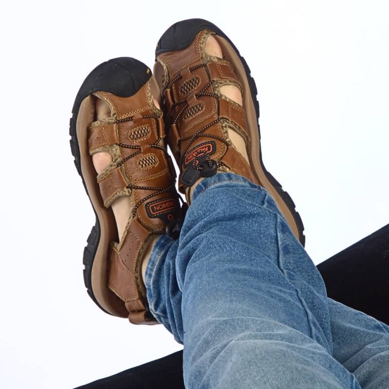 Sandália de Couro Masculina Ortopédica Antiodor Marrom